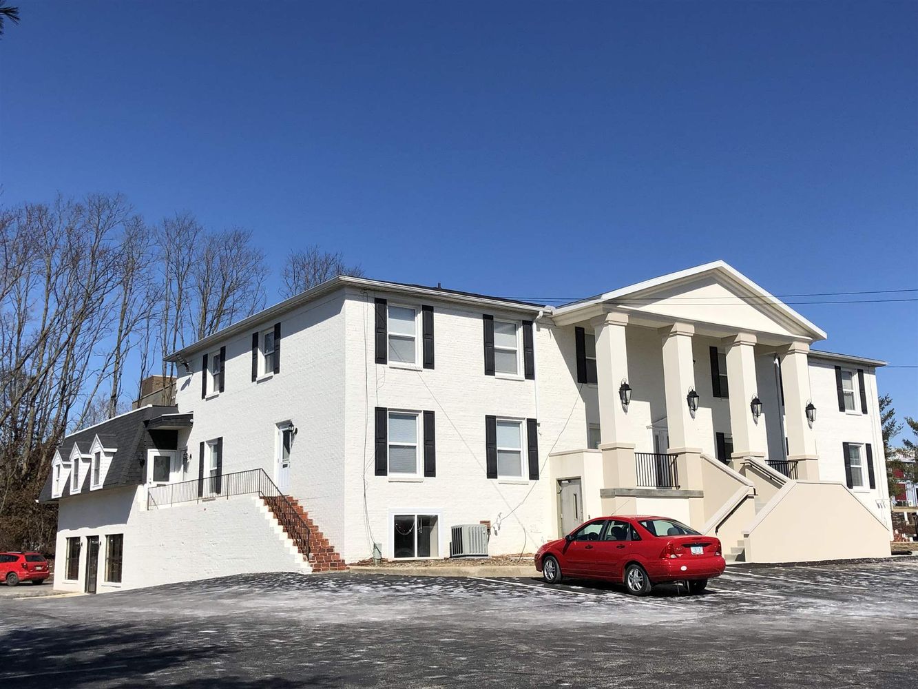237 E Winslow Rd, Bloomington, IN 47401